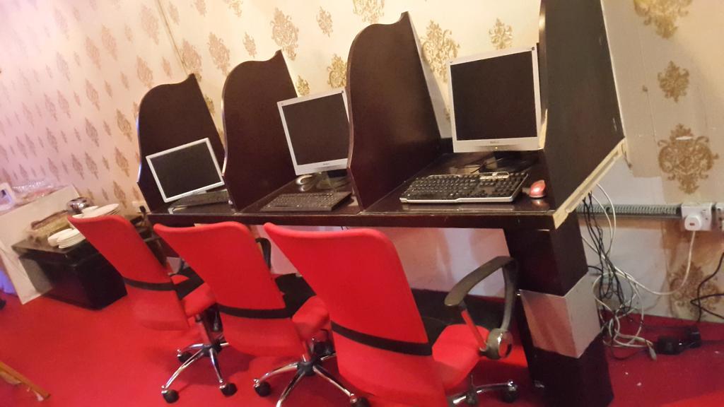 دبي Al Raien Hotel Apartment المظهر الخارجي الصورة